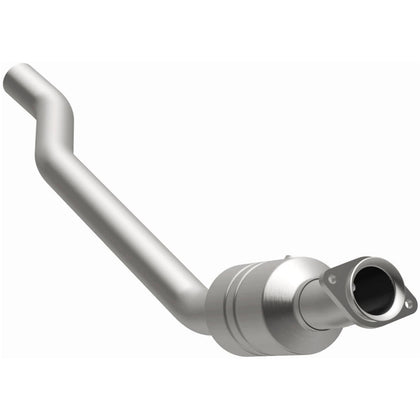 MagnaFlow 2011-2019 Dodge Durango 5.7L | 2011-2019 Jeep Grand Cherokee 5.7L OEM Grade Federal / EPA Compliant Direct-Fit Catalytic Converter 49739