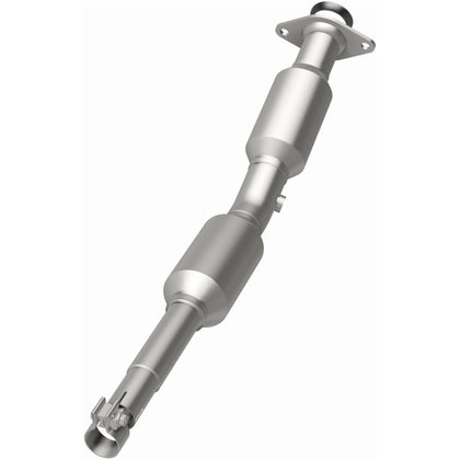 MagnaFlow 2004-2009 Toyota Prius 1.5L OEM Grade Federal / EPA Compliant Semi-Direct Fit Catalytic Converter 49752