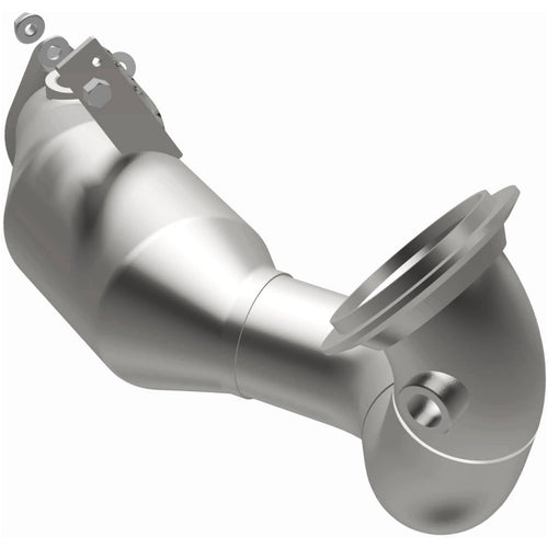 MagnaFlow OEM Grade Federal / EPA Compliant Direct-Fit Catalytic Converter 49767