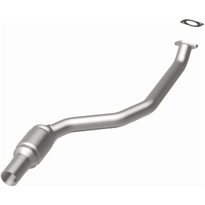 MagnaFlow OEM Grade Federal / EPA Compliant Direct-Fit Catalytic Converter 49781