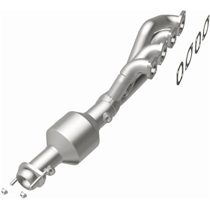 MagnaFlow OEM Grade Federal / EPA Compliant Direct-Fit Manifold Catalytic Converter 49789
