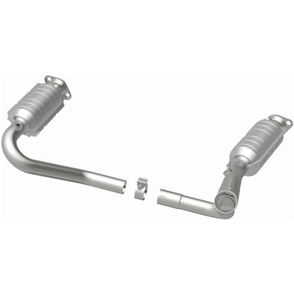 MagnaFlow OEM Grade Federal / EPA Compliant Direct-Fit Catalytic Converter 49832