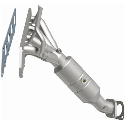 MagnaFlow 2005-2007 Ford Focus 2.0L OEM Grade Federal / EPA Compliant Direct-Fit Manifold Catalytic Converter 49842