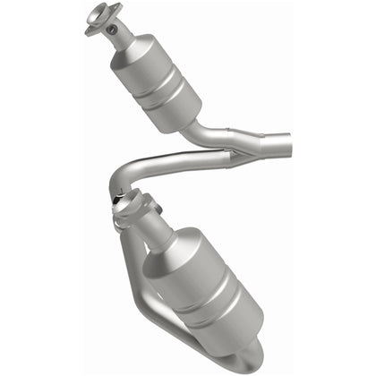 MagnaFlow OEM Grade Federal / EPA Compliant Direct-Fit Catalytic Converter 49849
