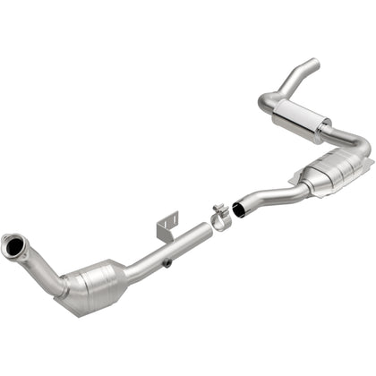 MagnaFlow 2001-2002 Mercedes-Benz ML320 3.2L OEM Grade Federal / EPA Compliant Direct-Fit Catalytic Converter 49865