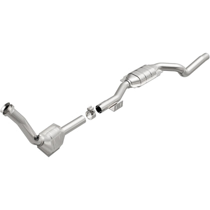 MagnaFlow 2001-2002 Mercedes-Benz ML320 3.2L OEM Grade Federal / EPA Compliant Direct-Fit Catalytic Converter 49866