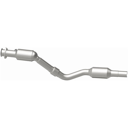 MagnaFlow 2004-2009 Audi S4 4.2L OEM Grade Federal / EPA Compliant Direct-Fit Catalytic Converter 49871