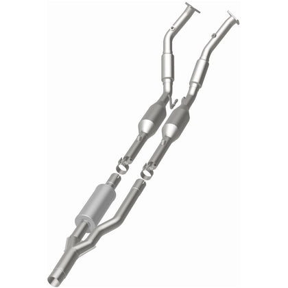 MagnaFlow 2006-2009 Audi A3 Quattro 3.2L | 2008 Volkswagen R32 3.2L OEM Grade Federal / EPA Compliant Direct-Fit Catalytic Converter 49873
