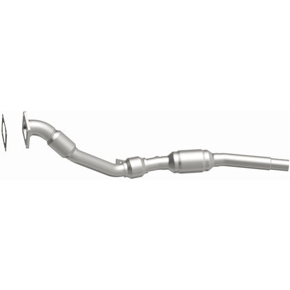 MagnaFlow 2000-2002 Audi A6 Quattro 2.7L | 2001-2002 Audi Allroad Quattro 2.7L OEM Grade Federal / EPA Compliant Direct-Fit Catalytic Converter 49891