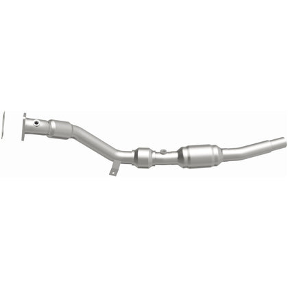 MagnaFlow 2000-2002 Audi A6 Quattro 2.7L | 2001-2002 Audi Allroad Quattro 2.7L OEM Grade Federal / EPA Compliant Direct-Fit Catalytic Converter 49892