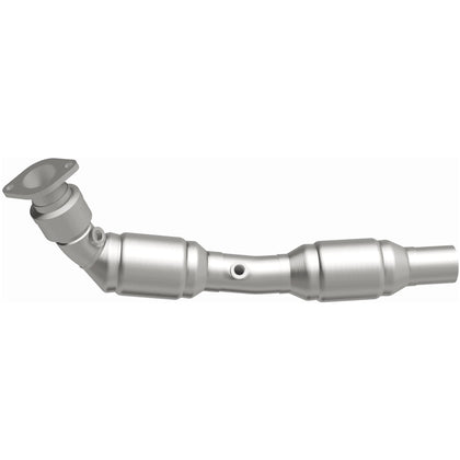 MagnaFlow 2010-2015 Chevrolet Camaro 6.2L OEM Grade Federal / EPA Compliant Direct-Fit Catalytic Converter 49939