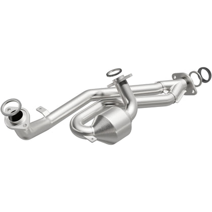 MagnaFlow 2000-2004 Toyota Avalon 3.0L | 2001-2003 Toyota Sienna 3.0L OEM Grade Federal / EPA Compliant Direct-Fit Catalytic Converter 49986