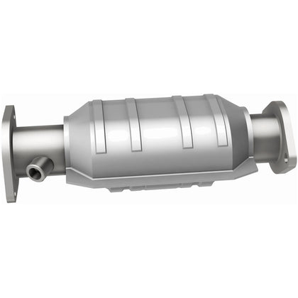 MagnaFlow OEM Grade Federal / EPA Compliant Direct-Fit Catalytic Converter 49996