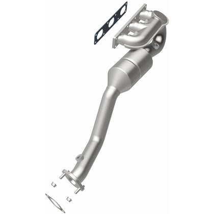MagnaFlow 1999-2000 BMW 528i 2.8L HM Grade Federal / EPA Compliant Direct-Fit Manifold Catalytic Converter 50465