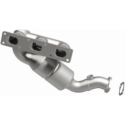 MagnaFlow 1999-2000 BMW 528i 2.8L HM Grade Federal / EPA Compliant Direct-Fit Manifold Catalytic Converter 50466