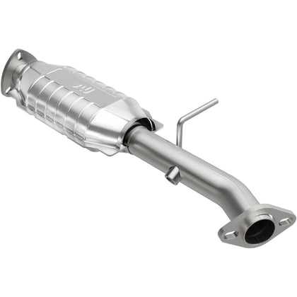 MagnaFlow 1995-1997 Kia Sportage 2.0L HM Grade Federal / EPA Compliant Direct-Fit Catalytic Converter 50669