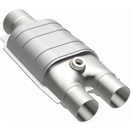 MagnaFlow OEM Grade Federal / EPA Compliant Universal Catalytic Converter 51047