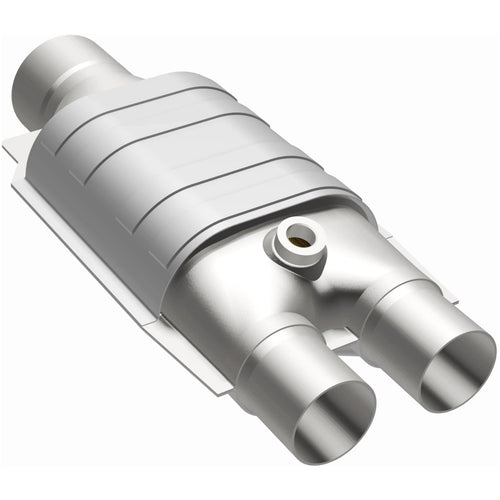 MagnaFlow OEM Grade Federal / EPA Compliant Universal Catalytic Converter 51047