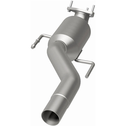 MagnaFlow 2004-2006 Volkswagen Touareg 4.2L OEM Grade Federal / EPA Compliant Direct-Fit Catalytic Converter 51154