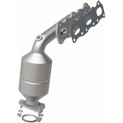 MagnaFlow 2006-2008 Suzuki Grand Vitara 2.7L / 2004-2006 Suzuki XL-7 2.7L OEM Grade Federal / EPA Compliant Direct-Fit Manifold Catalytic Converter 51254
