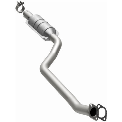 MagnaFlow OEM Grade Federal / EPA Compliant Direct-Fit Catalytic Converter 51375