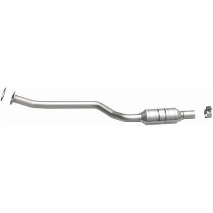 MagnaFlow OEM Grade Federal / EPA Compliant Direct-Fit Catalytic Converter 51375