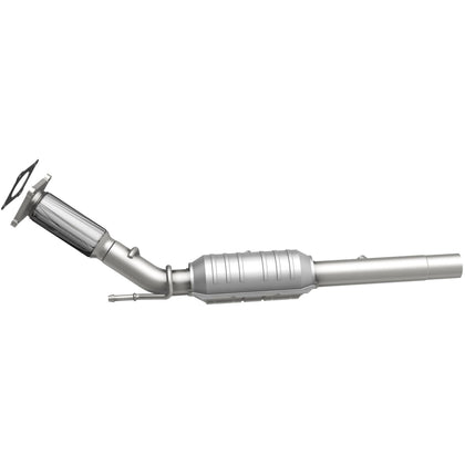 MagnaFlow 2006-2010 Volkswagen Beetle 2.5L OEM Grade Federal / EPA Compliant Direct-Fit Catalytic Converter 51377