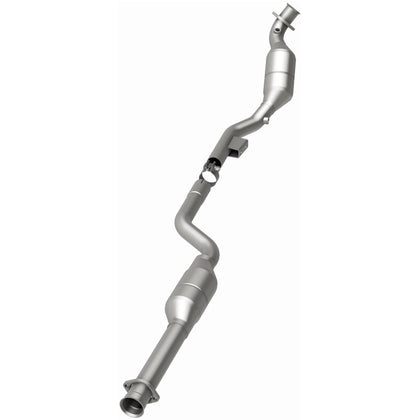 MagnaFlow 1998-2003 Mercedes-Benz E320 Base 3.2L OEM Grade Federal / EPA Compliant Direct-Fit Catalytic Converter 51422