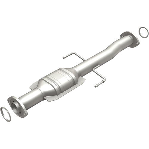 MagnaFlow 1999-2004 Toyota Tacoma 2.4L | 2000-2004 Toyota Tacoma 2.7L OEM Grade Federal / EPA Compliant Direct-Fit Catalytic Converter 51453