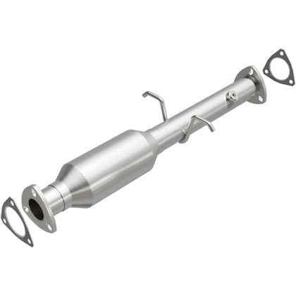 MagnaFlow OEM Grade Federal / EPA Compliant Direct-Fit Catalytic Converter 51463