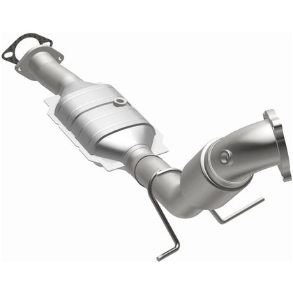 MagnaFlow OEM Grade Federal / EPA Compliant Direct-Fit Catalytic Converter 51477