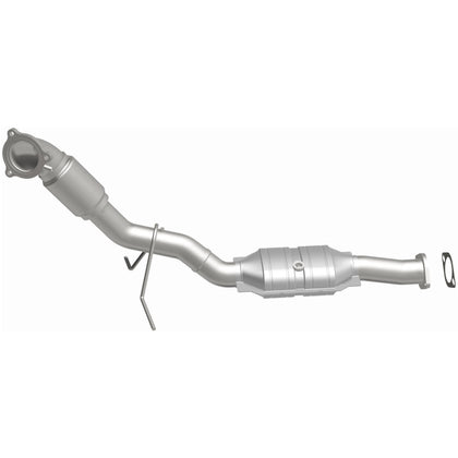 MagnaFlow OEM Grade Federal / EPA Compliant Direct-Fit Catalytic Converter 51477