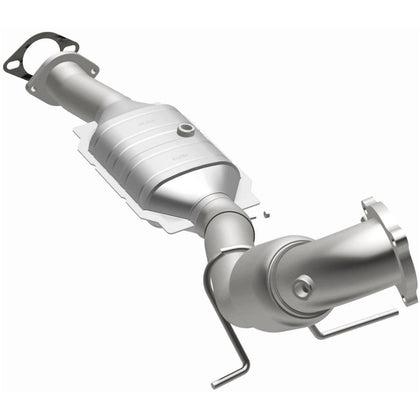 MagnaFlow 2003-2004 Volvo XC90 2.5L OEM Grade Federal / EPA Compliant Direct-Fit Catalytic Converter 51549