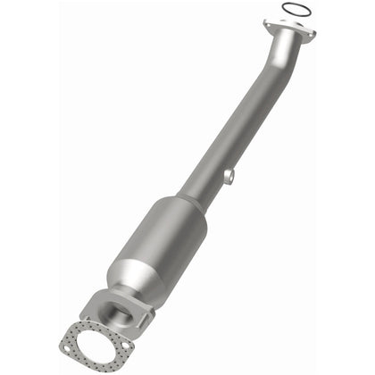 MagnaFlow 2009-2012 Suzuki Equator 2.5L | 2005-2019 Nissan Frontier 2.5L OEM Grade Federal / EPA Compliant Direct-Fit Catalytic Converter 51602