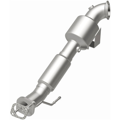 MagnaFlow 2013-2018 Ford Focus 2.0L OEM Grade Federal / EPA Compliant Direct-Fit Catalytic Converter 51633