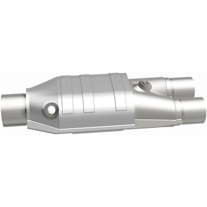 MagnaFlow OEM Grade Federal / EPA Compliant Universal Catalytic Converter 51667