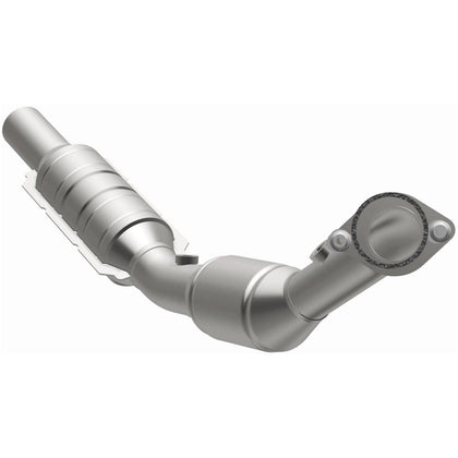 MagnaFlow 2010-2011 Chevrolet Camaro 3.6L OEM Grade Federal / EPA Compliant Direct-Fit Catalytic Converter 51673