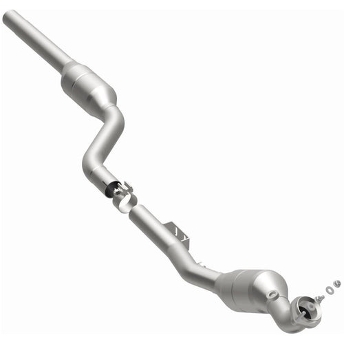 MagnaFlow 2001-2002 Mercedes-Benz E430 Base 4.3L OEM Grade Federal / EPA Compliant Direct-Fit Catalytic Converter 51687