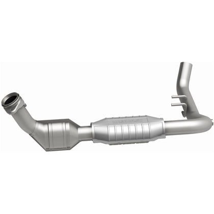 MagnaFlow OEM Grade Federal / EPA Compliant Direct-Fit Catalytic Converter 51695