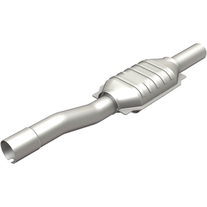 MagnaFlow 2002-2004 Jeep Grand Cherokee 4.0L | 2003-2004 Jeep Grand Cherokee 4.7L OEM Grade Federal / EPA Compliant Direct-Fit Catalytic Converter 51698