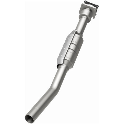 MagnaFlow 2001-2010 Chrysler PT Cruiser 2.4L OEM Grade Federal / EPA Compliant Direct-Fit Catalytic Converter 51734