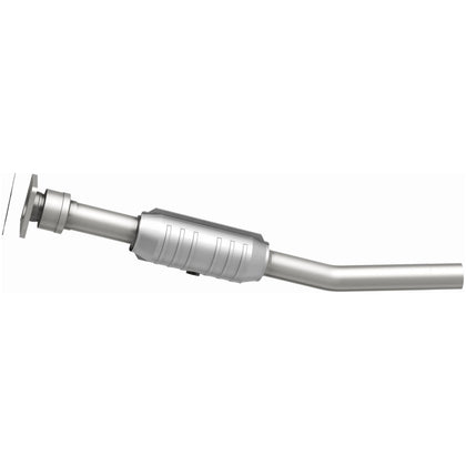 MagnaFlow 2001-2010 Chrysler PT Cruiser 2.4L OEM Grade Federal / EPA Compliant Direct-Fit Catalytic Converter 51734