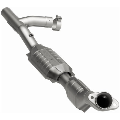 MagnaFlow OEM Grade Federal / EPA Compliant Direct-Fit Catalytic Converter 51792