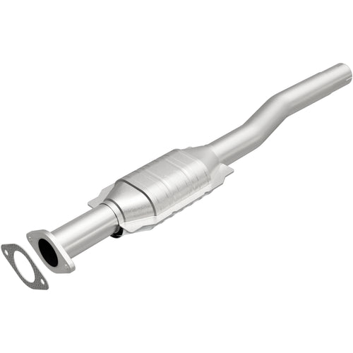 MagnaFlow OEM Grade Federal / EPA Compliant Direct-Fit Catalytic Converter 51804