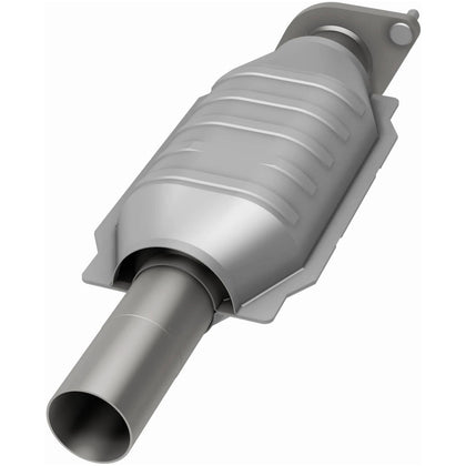 MagnaFlow OEM Grade Federal / EPA Compliant Direct-Fit Catalytic Converter 51808
