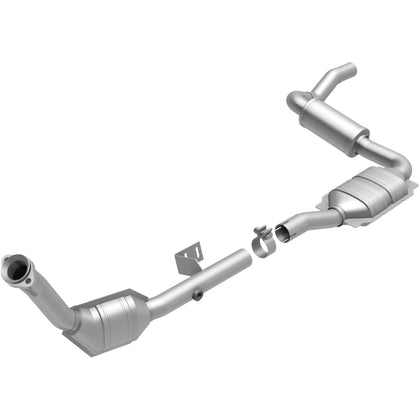MagnaFlow 2003 Mercedes-Benz ML320 3.2L OEM Grade Federal / EPA Compliant Direct-Fit Catalytic Converter 51843