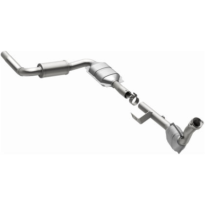 MagnaFlow 2003 Mercedes-Benz ML320 3.2L OEM Grade Federal / EPA Compliant Direct-Fit Catalytic Converter 51843