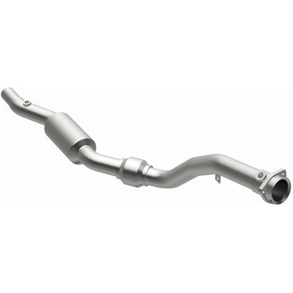 MagnaFlow 2000-2004 Audi A6 Quattro 4.2L | 2002-2003 Audi S6 4.2L OEM Grade Federal / EPA Compliant Direct-Fit Catalytic Converter 51849