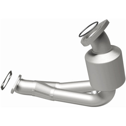 MagnaFlow OEM Grade Federal / EPA Compliant Direct-Fit Catalytic Converter 51911