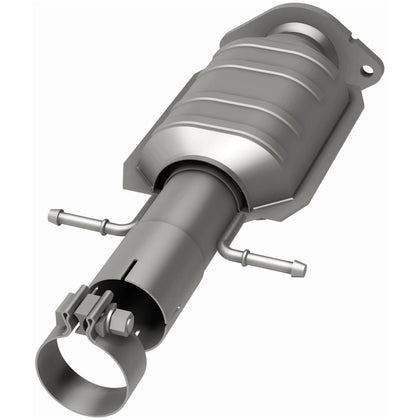MagnaFlow OEM Grade Federal / EPA Compliant Direct-Fit Catalytic Converter 51913